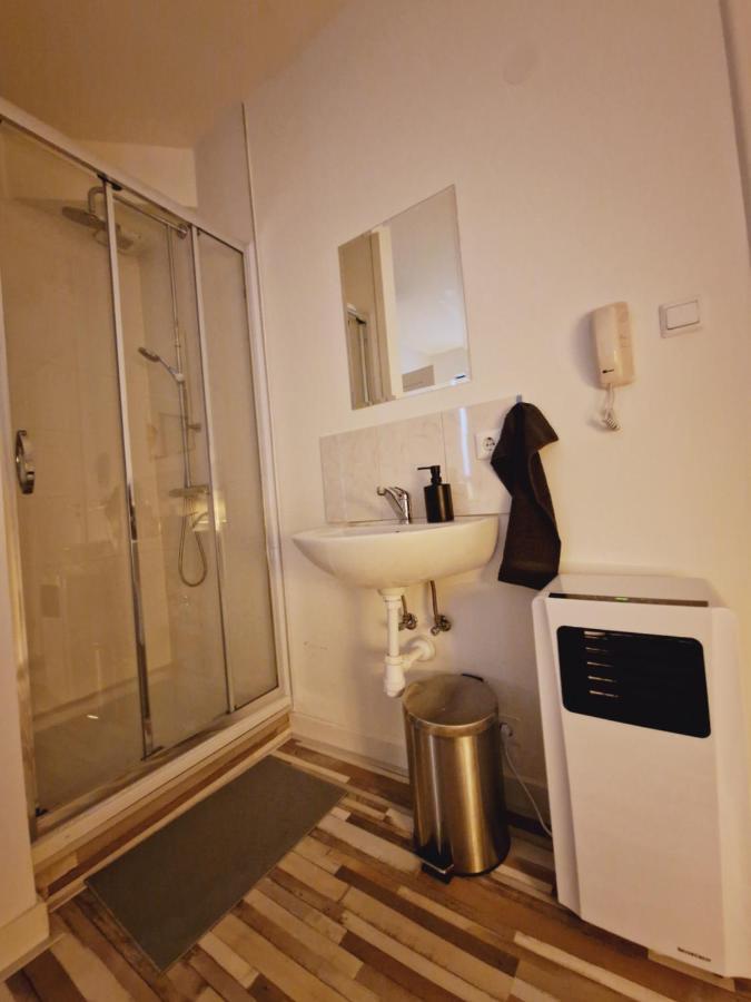 Room303 - Eindhoven - By T&S Exterior foto